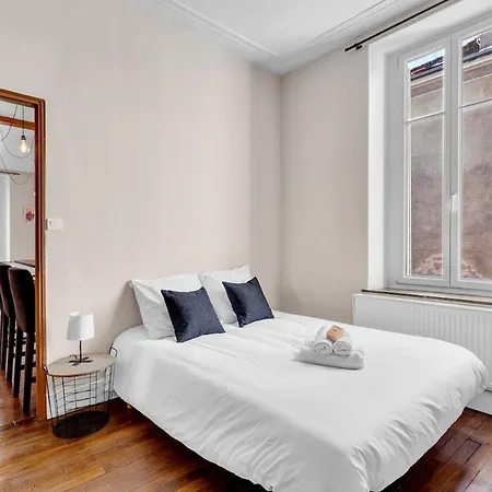 Le Gabriel - F2-4 Pers-10min Gare & Thermal Apartment *