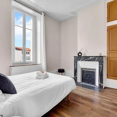 Le Gabriel - F2-4 Pers-10min Gare & Thermal Apartment